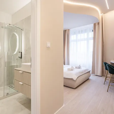 W8 - Wesselenyi Stylish - Location By Bqa *