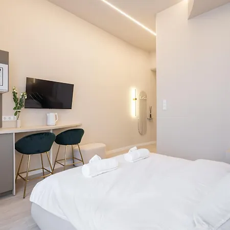 W8 - Wesselenyi Stylish - Location By Bqa Appartamento