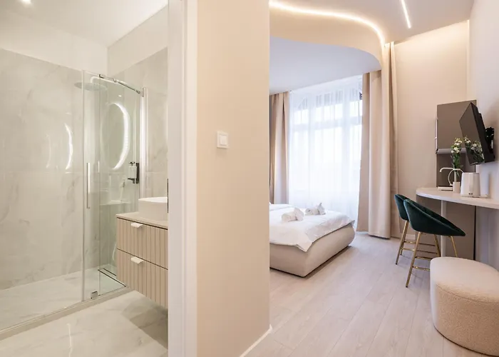 W8 - Wesselenyi Stylish - Location By Bqa *